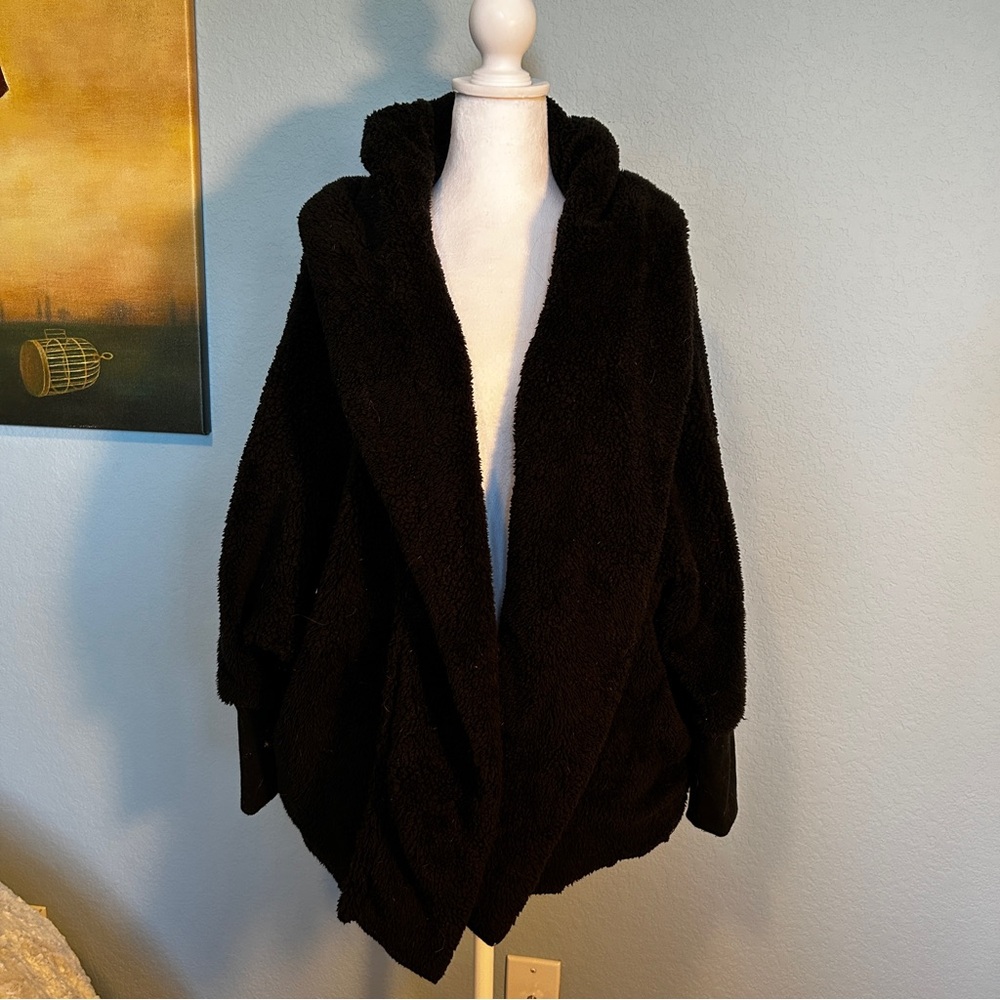 HYFVE Black Teddy Hooded Hoodie Sherpa Jacket Cabincore S